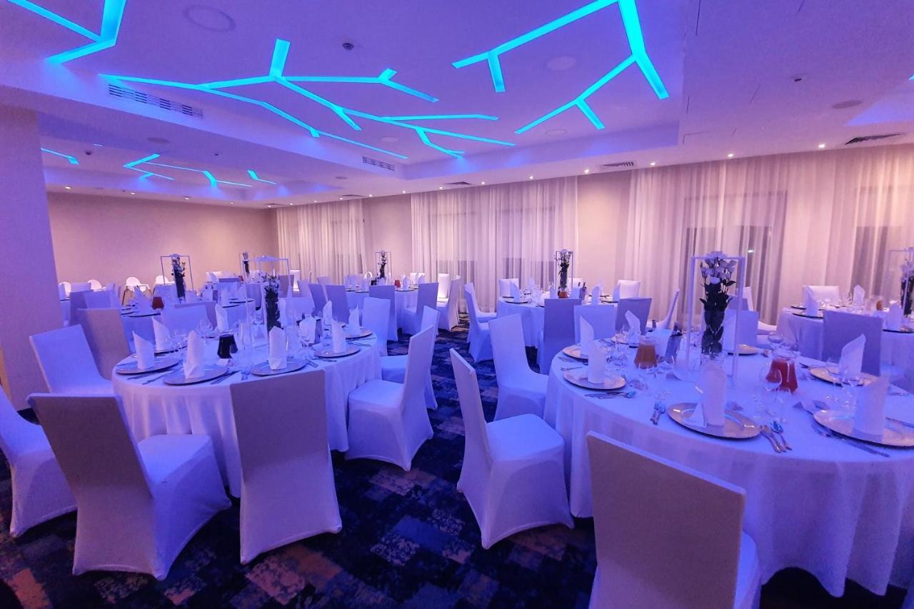Green Garden Hotel Рашин Екстер'єр фото