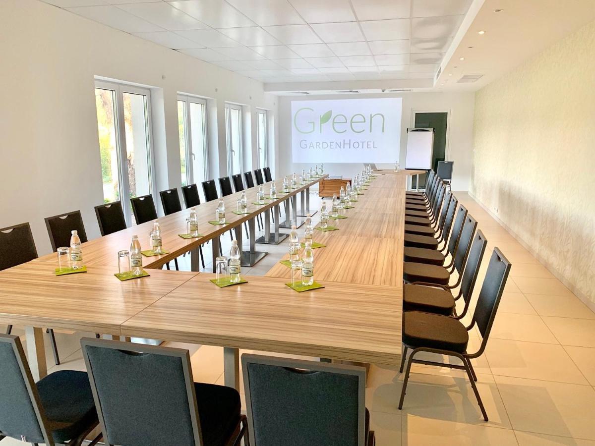 Green Garden Hotel Рашин Екстер'єр фото